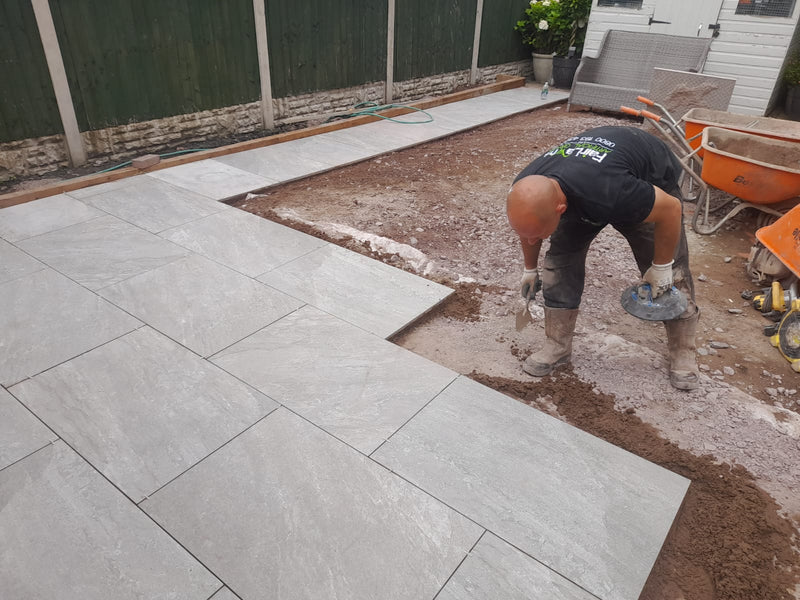 Porcelain paving in Walsall WS2 8YE
